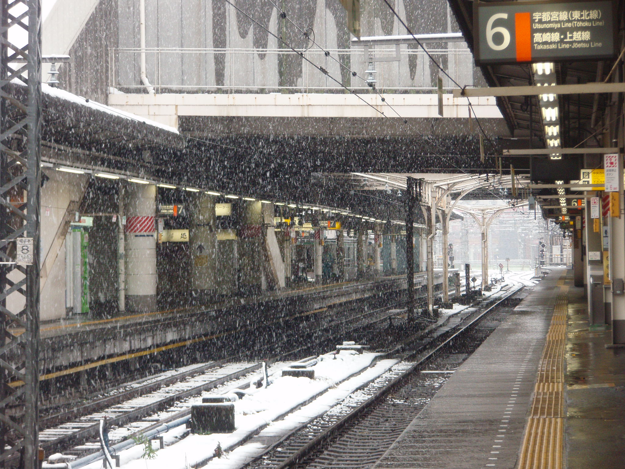 2月3日東京上野駅の雪 One Day
